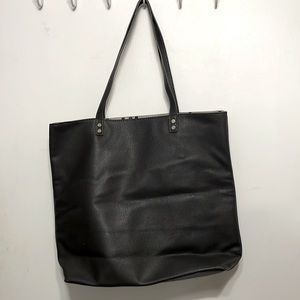 All around tote by thirty one- stone (gray) pebble